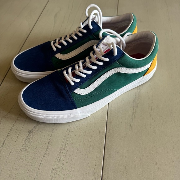 Colorblock Vans - Picture 3 of 9